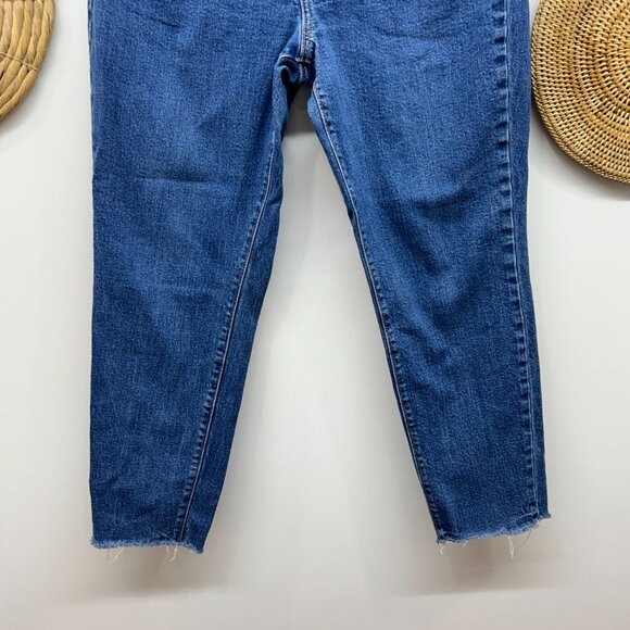 Old Navy Button Fly High Waist High Rise OG Straight Leg Jeans Plus Size 16 - Picture 4 of 7